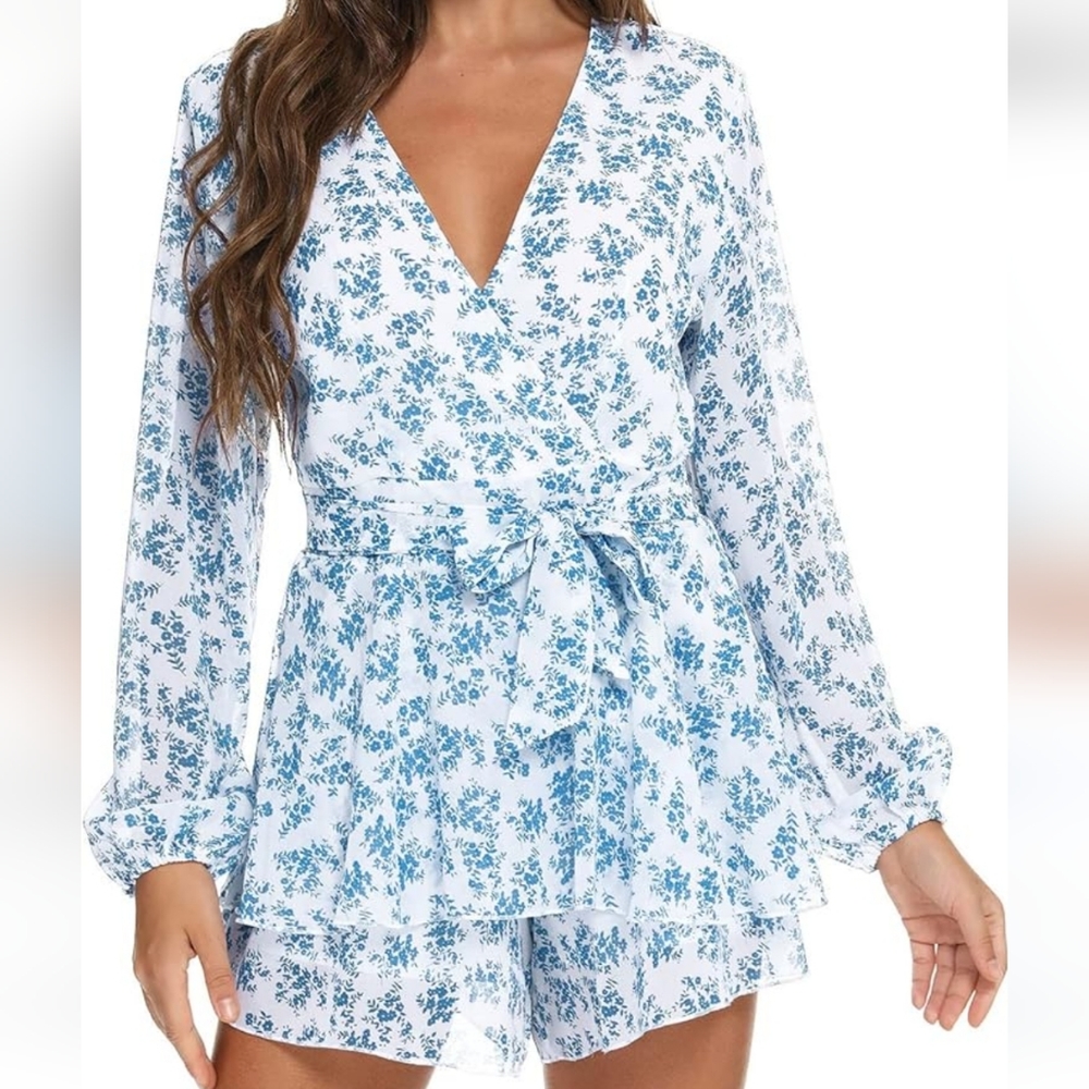 Fashion Floral Pattern Long Sleeves Summer Romper. M